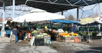 Рад Комрада за време празника