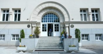Ученици ОШ ,,Јован Јовановић Змај“ пратиће наставу у просторијама Гимназије