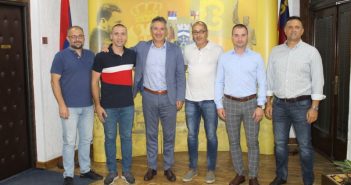 Пријем и плакета Града за врањског маратонца Синишу Станковића