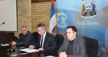 На седници Градског штаба за ванредне ситуације разматран ниво спремности субјеката система заштите за функционисање у предстојећој зимској сезони