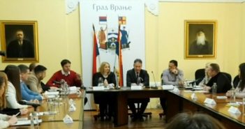 Градоначелник Миленковић: Важно је мотивисати младе људе да се након завршених студија врате у Врање
