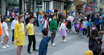 Смех је лек – За Надицу, Снежану и Зорицу