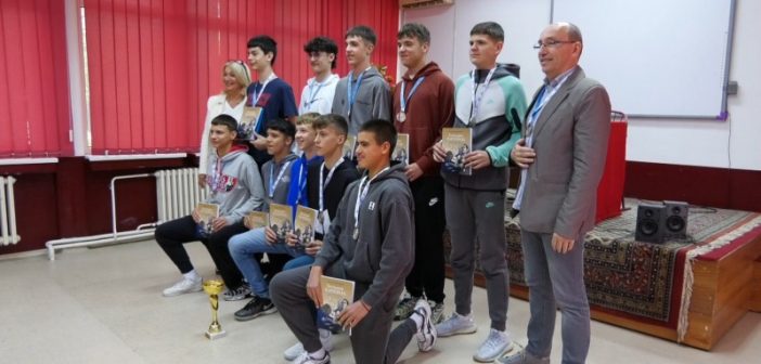 Сребро и бронза за младе спортисте Вукове школе из Врања