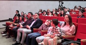 Свечано отварање Фестивала „Пајче“ – пред врањском публиком „Дечак који је продао осмех“