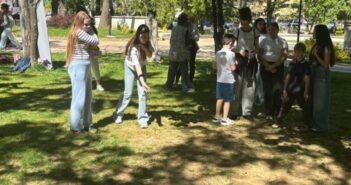 Деца, кликери и лепо време – дружење у Градском парку у оквиру Фестивала „Пајче“