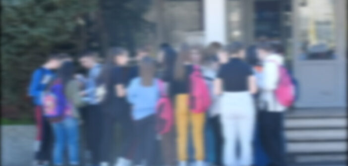 Како телефони утичу на пажњу и мањак самопоуздања код деце?