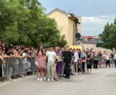 Вече елеганције и младости – матуранти ОШ ,,Доситеј Обрадовић“ прославили матуру