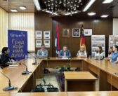 Градоначелник др Миленковић: Гашења ИТ одељења у врањској Гимназији неће бити