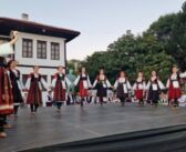 Игра и песма одјекнули Врањем – фолклор окупио велики број посетилаца