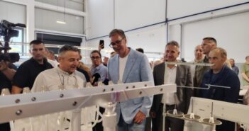 Вучић: Дуално образовање предност Србије у односу на остатак региона