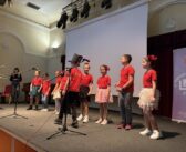 Песмом и игром обележен Дан европских језика у Врању