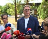 Вучић најавио: 11. септембра одлука о повећању плата и пензија