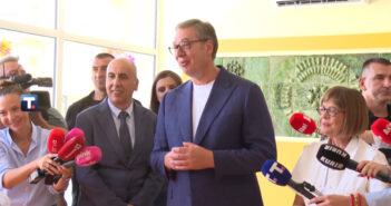 Председник Вучић: Данас пензије расту брже, и пратиће плате у потпуности